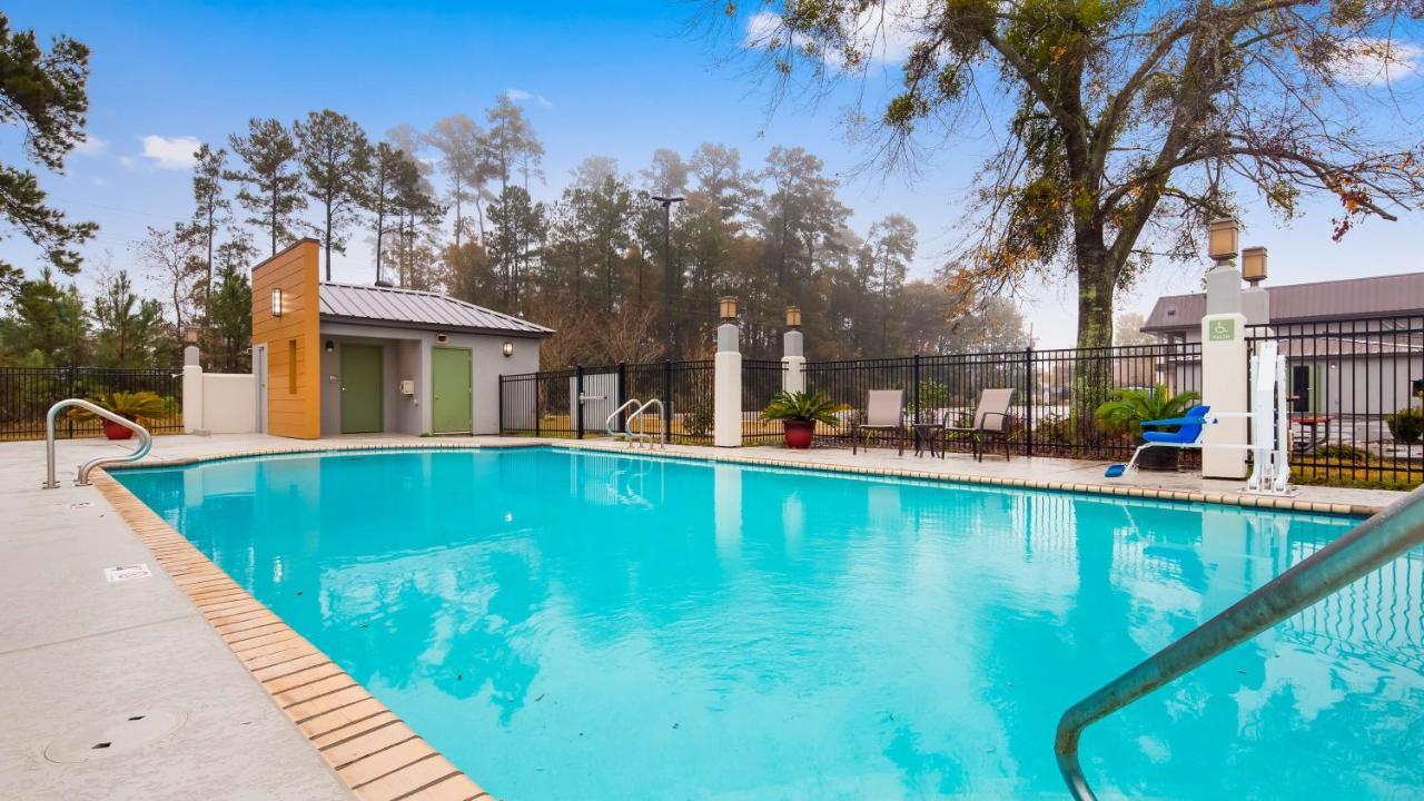 Western 3* Covington