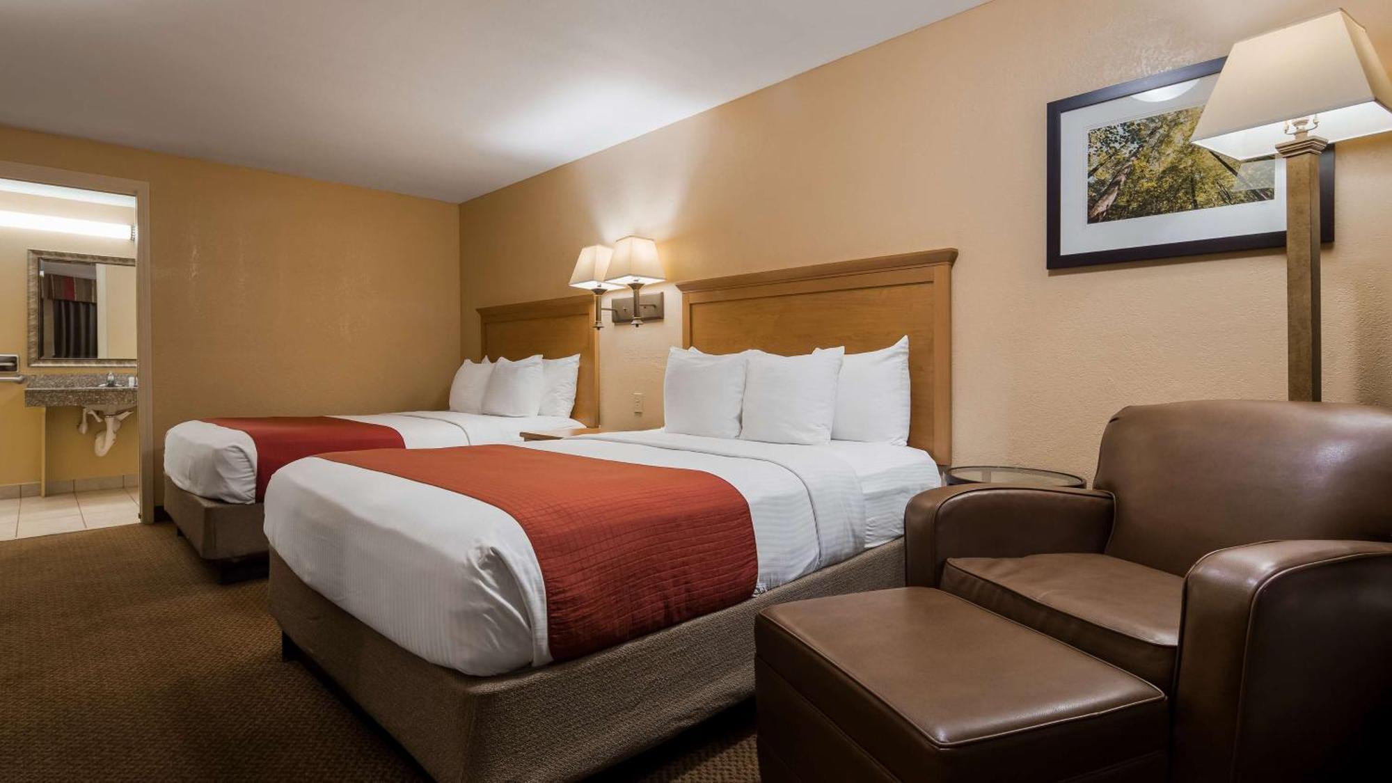 Western Hotel 3*